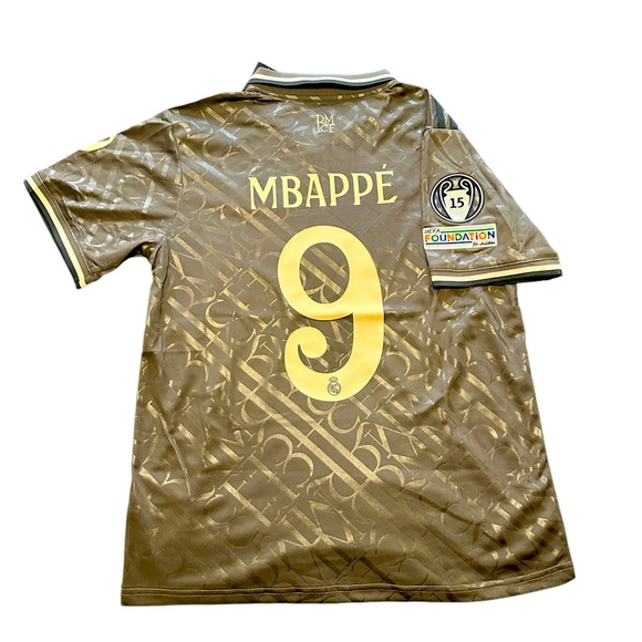 24/25 Real Madrid third kit. Kylian mbappe soccer football jersey. - Picture 2 of 2
